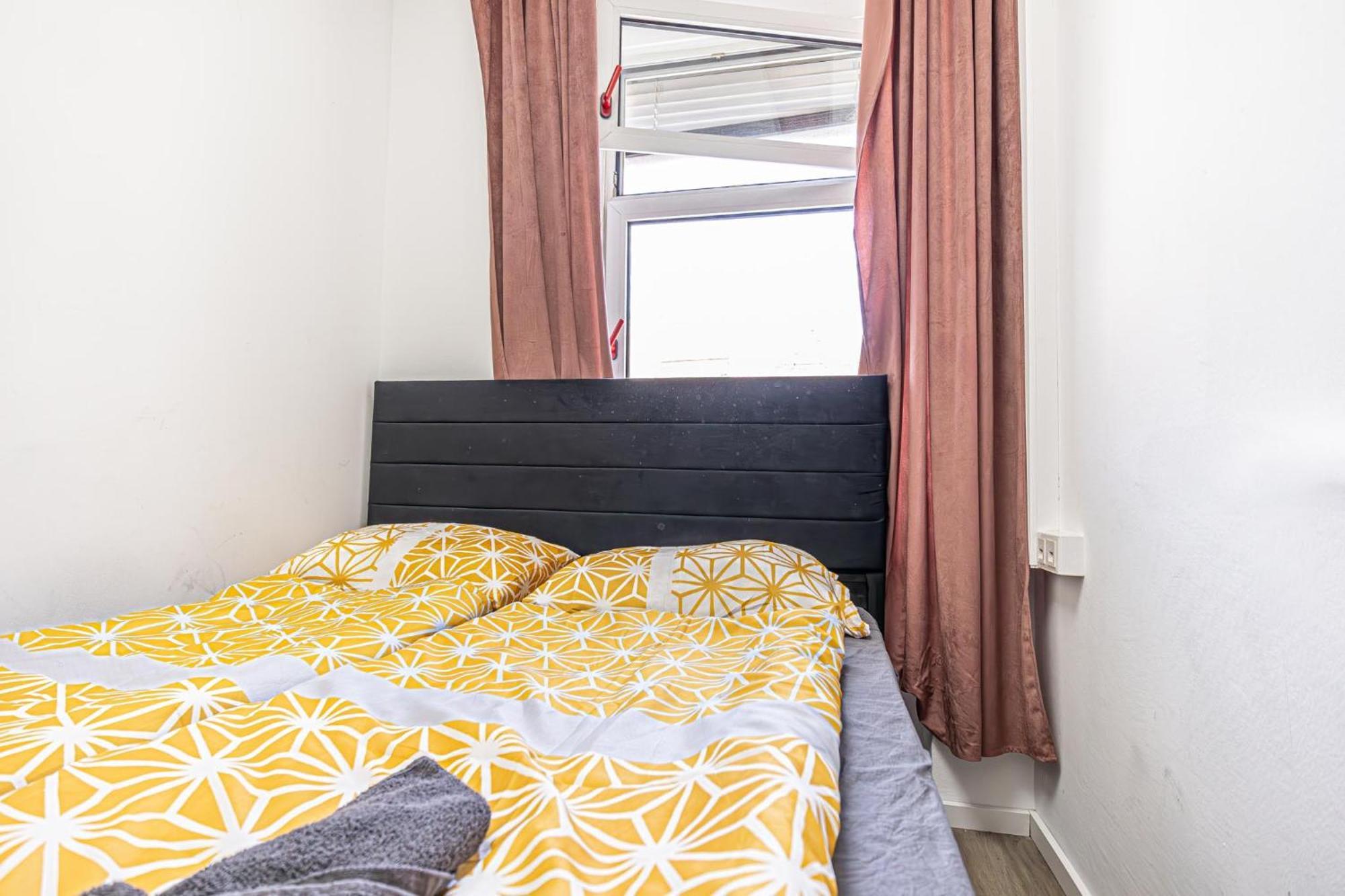 Near Schoenbrunn - Economy Rooms In Shared Apartment At Meidling Train Station Wien Exterior foto