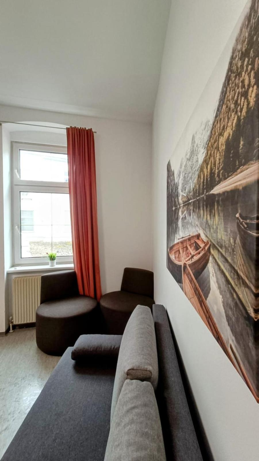 Near Schoenbrunn - Economy Rooms In Shared Apartment At Meidling Train Station Wien Exterior foto